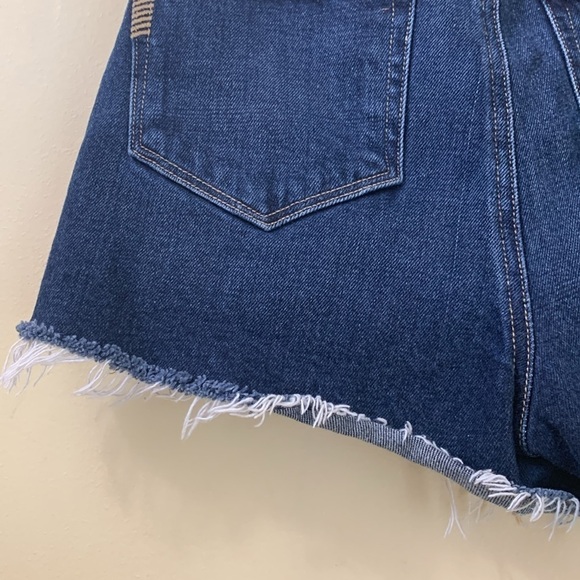 Paige | Custom Margot Jean Mom Painted Denim Artsy Face Distressed Art Shorts 25 - Picture 16 of 17